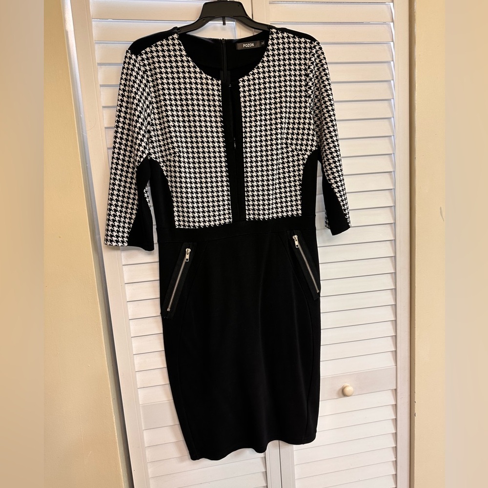 BLACK AND WHITE HOUNDSTOOTH XL WASH N WEAR DRESS
